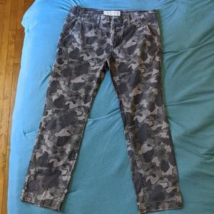 Aeropostale 38/32 Camo